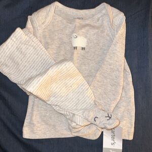 Carter’s 2 Piece infant set with lamb graphic 3Months